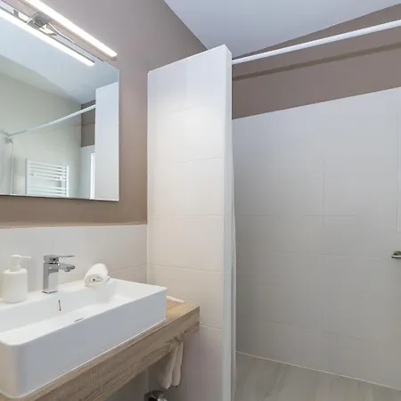 Gabriele By Interhome Moraira